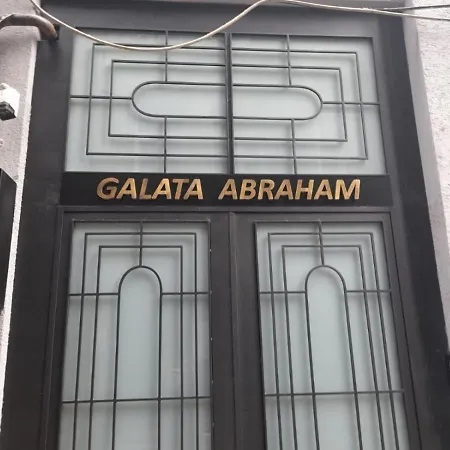 By Abraham Galata Apartmán *
