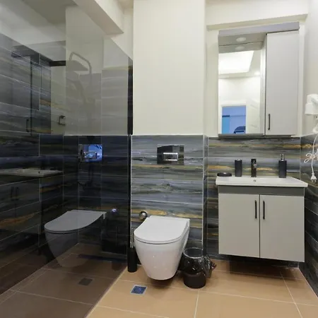 Διαμέρισμα By Abraham Galata *