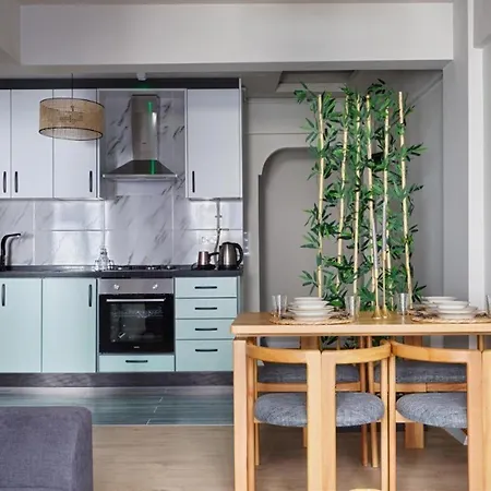 Appartement By Abraham Galata *